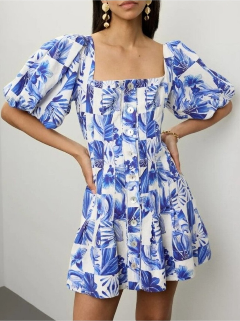 FARM Rio White and Blue Floral Square-Neck Mini Dress